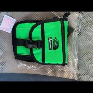 Supreme Pouch